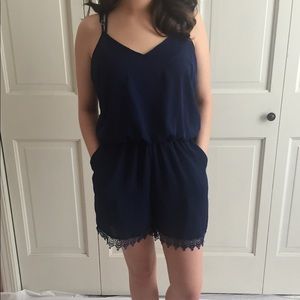 💙 ADORABLE NAVY ROMPER 💙